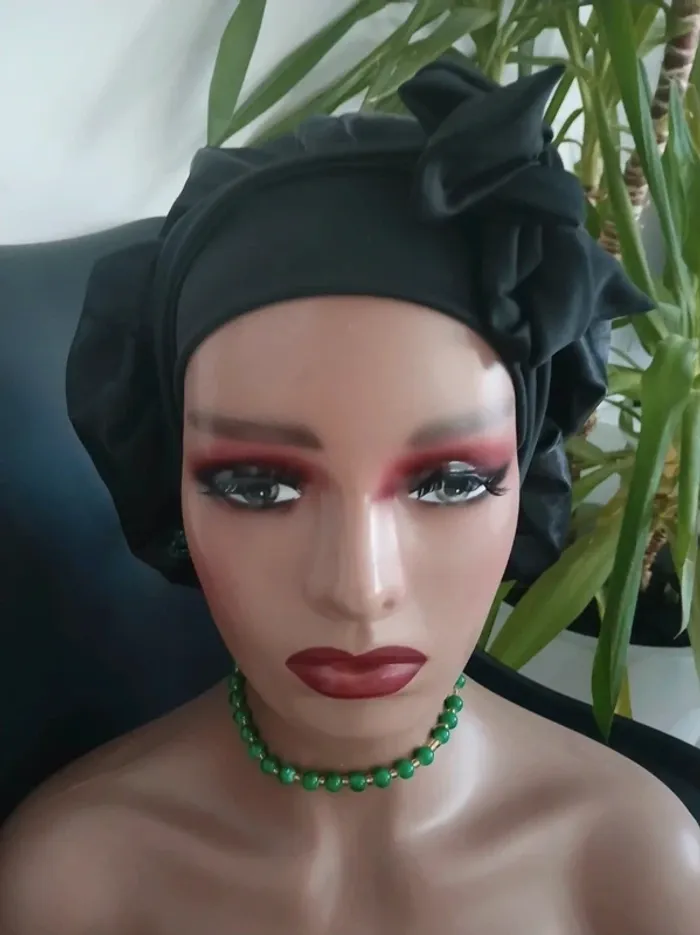 Bonnet noir pour femme 🌿💝 - photo numéro 8