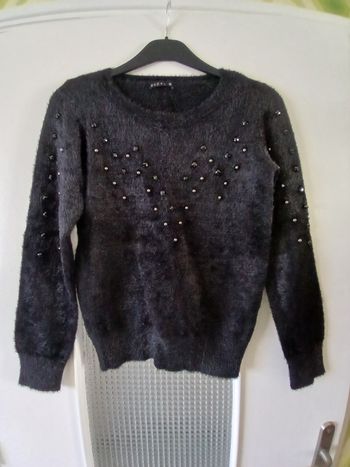 Pull avec perles