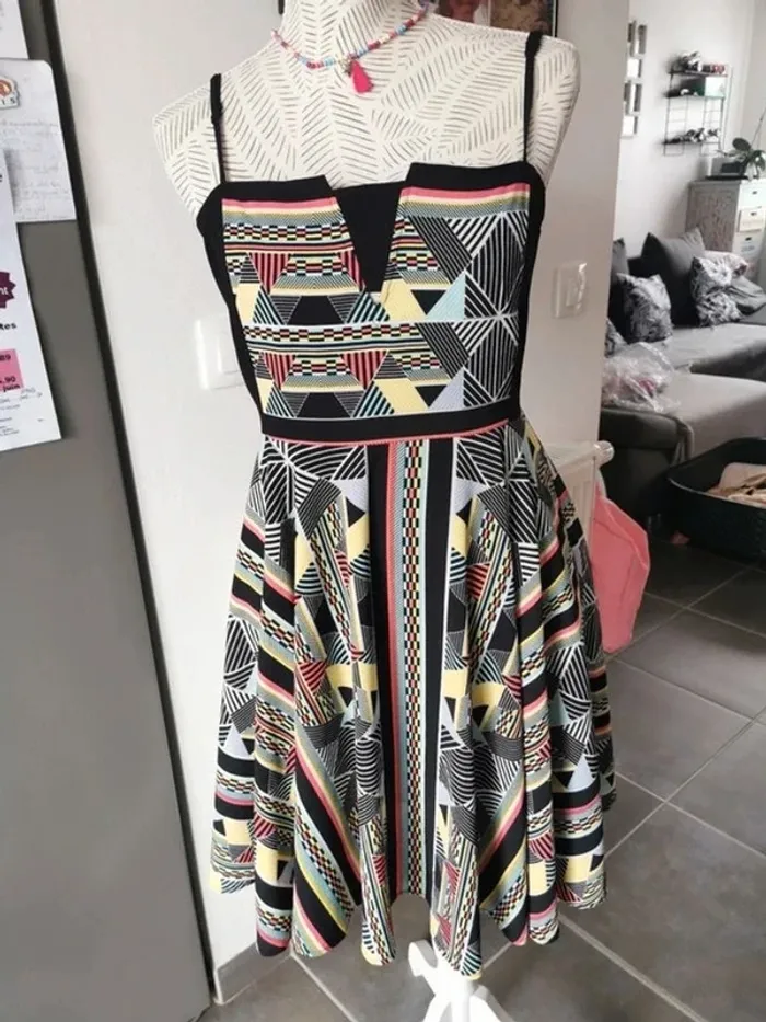 Robe super coloré - photo numéro 9