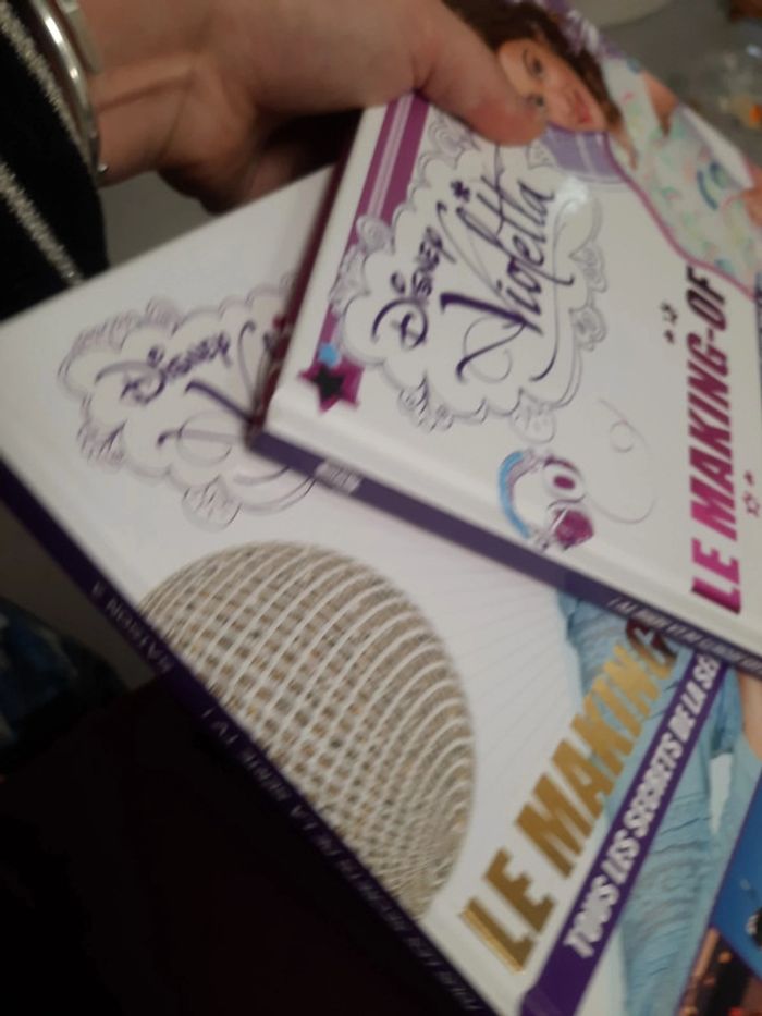 Grand livre Disney série tv - photo numéro 15