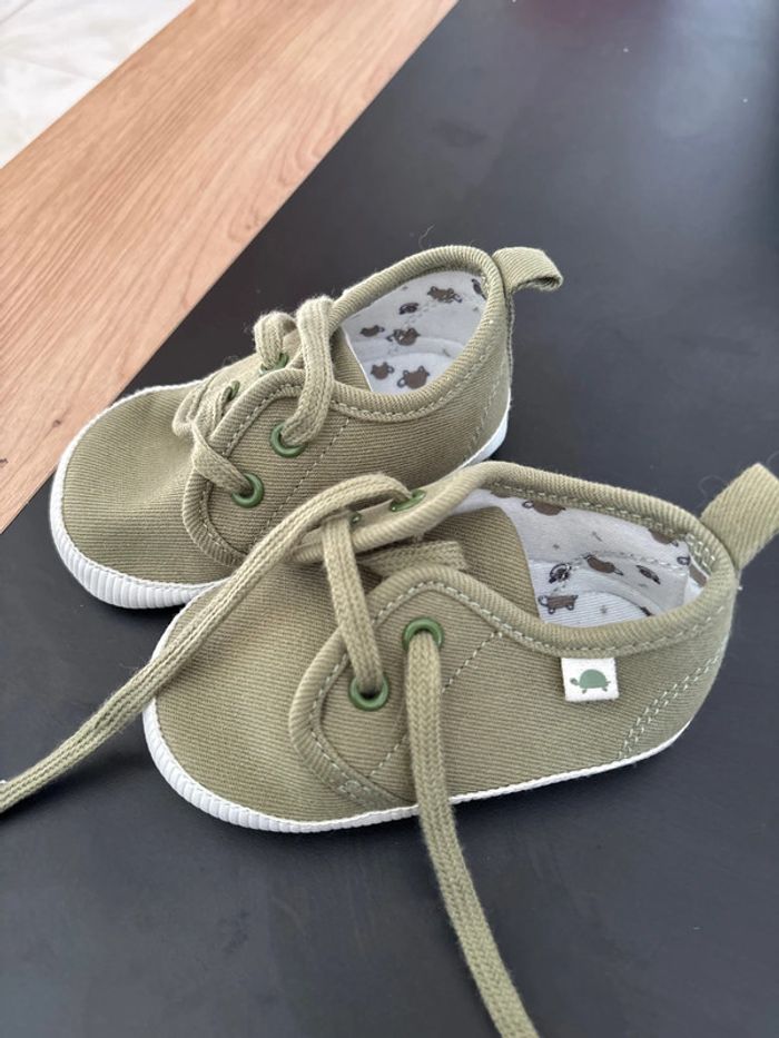 Chaussures bébé - photo numéro 3