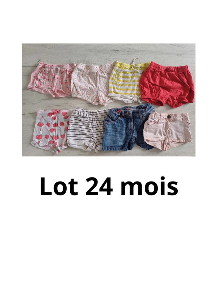 Lot short 24 mois