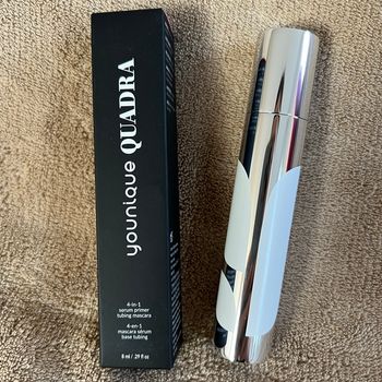 Mascara quadra Younique