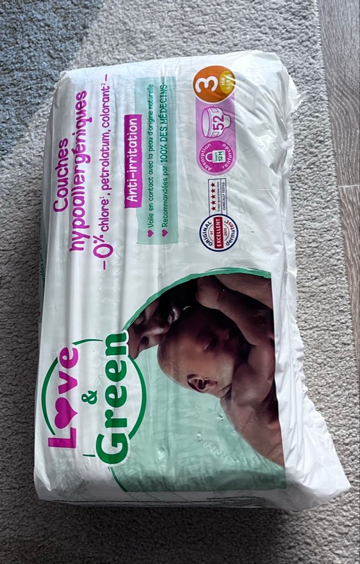 Couches de marque biolane, love et Green puis Huggies - photo numéro 2