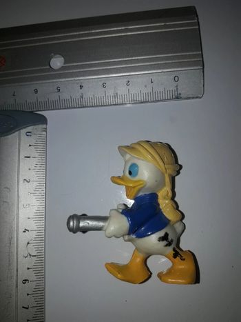 Castor junior riri  fifi loulou Donald  figurine