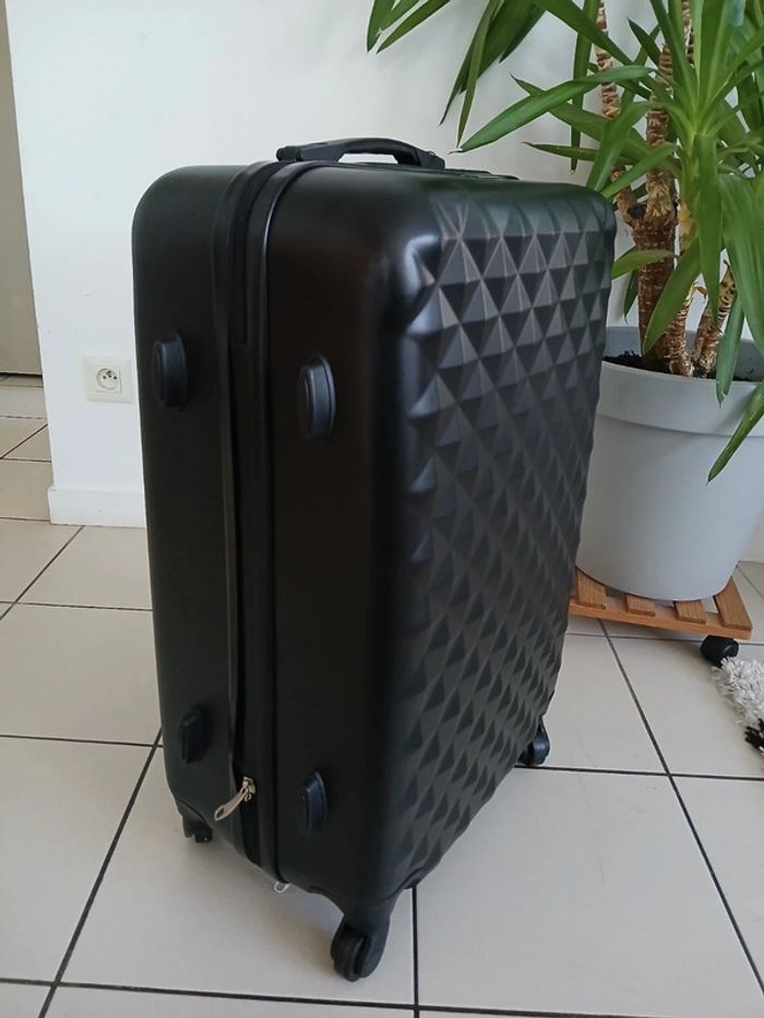 Valise de voyage Noire Neuve 61 cm 🌿🌈 - photo numéro 4