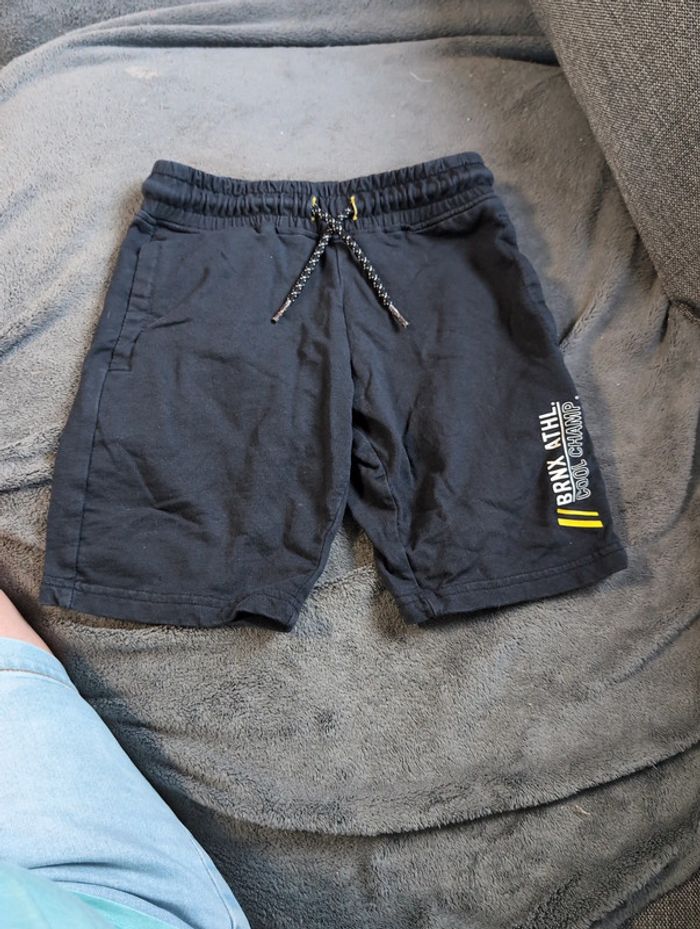 Short classique noir garçon 5 ans