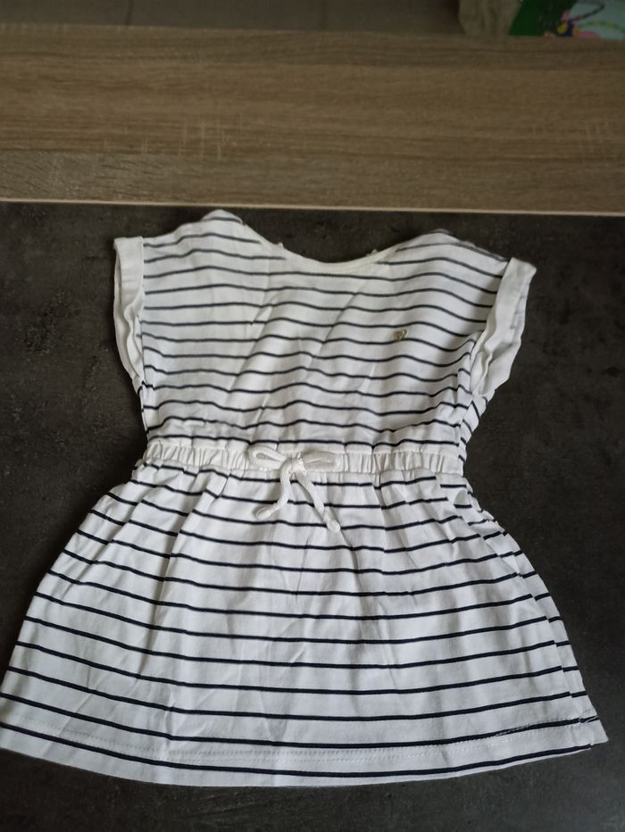 Robe à rayures - photo numéro 2