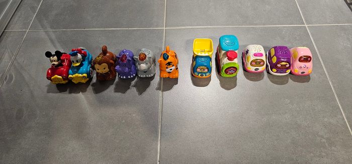 Lot complet tut tut bolide comprenant plusieurs pack différents et plusieurs véhicules - photo numéro 2