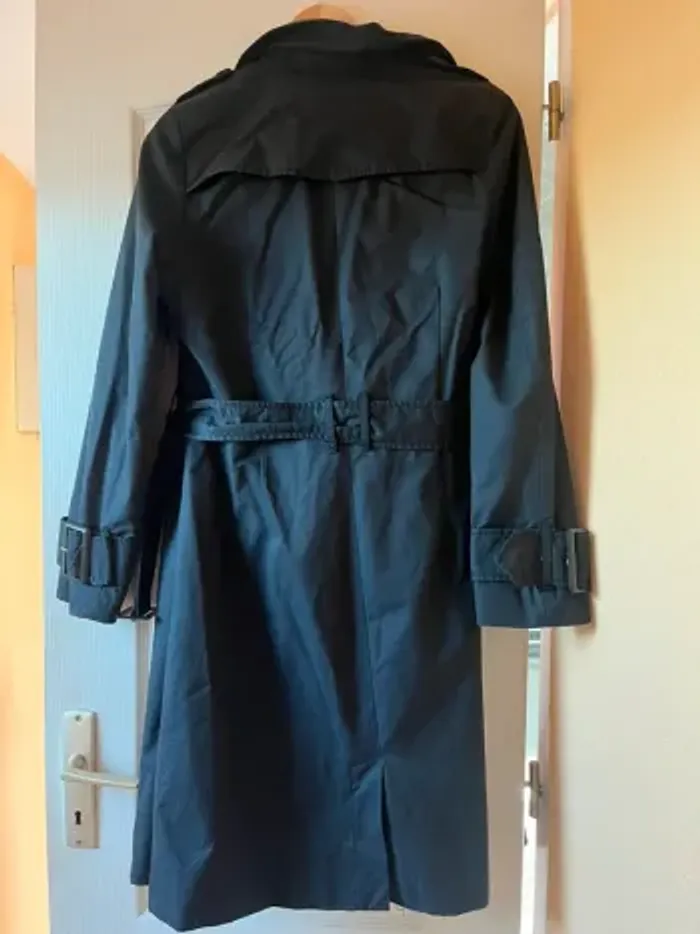 trench-coat noir ici et maintenant - photo numéro 3