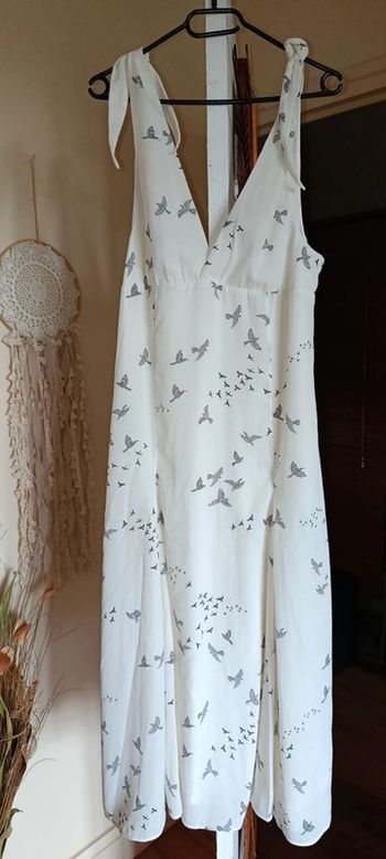 Robe oiseaux neuf