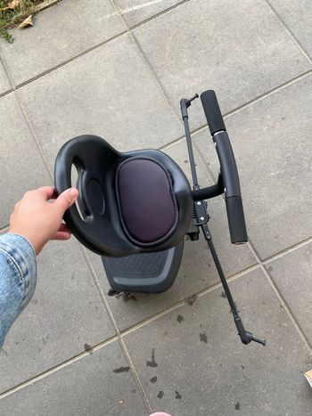 Marche pied poussette