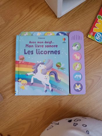 Livre sonore licorne
