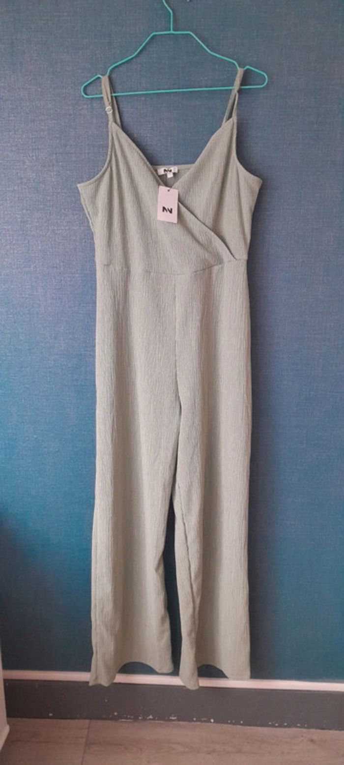 Combinaison pantalon à jambe large - Neuf avec étiquette - Taille 40 de marque Jennyfer ( NN ) - photo numéro 7