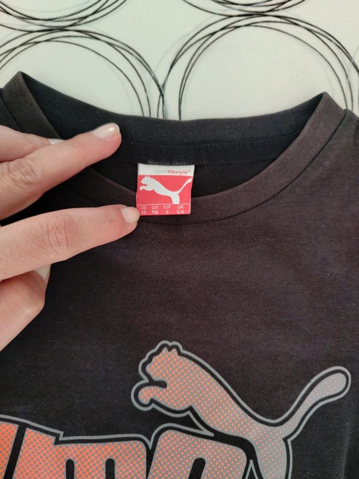 Tee shirt Puma 6 ans comme neuf - photo numéro 3