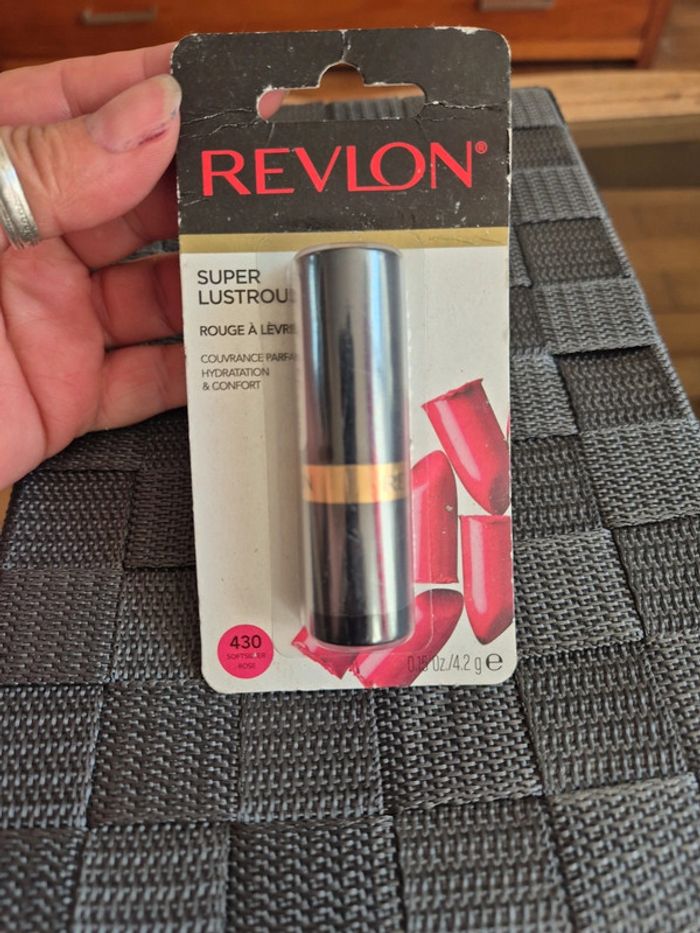 rouge à lèvres revlon neuf - photo numéro 4