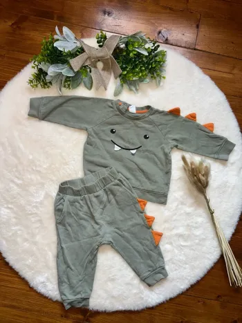 Ensemble dinosaures - 9/12mois