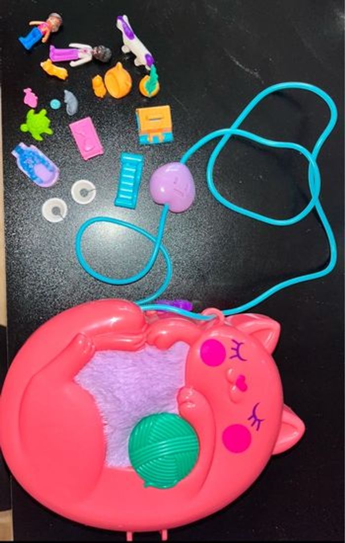 Polly Pocket chat câlin