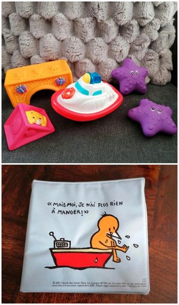 Lot de jouets de bain et 1 livre plastifié