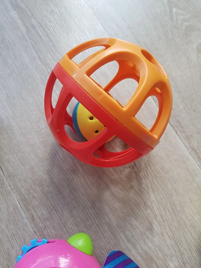 Lot de 7 jouets premier age - photo numéro 2