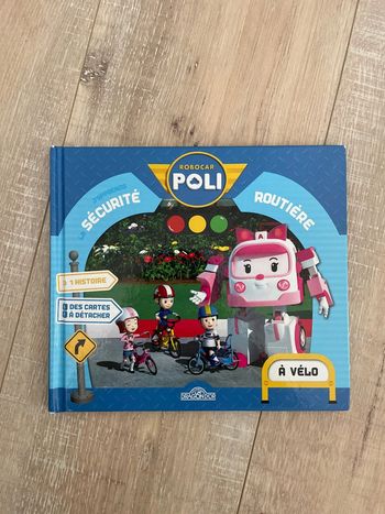 Livre Robocar Poli J’apprends la sécurité routière