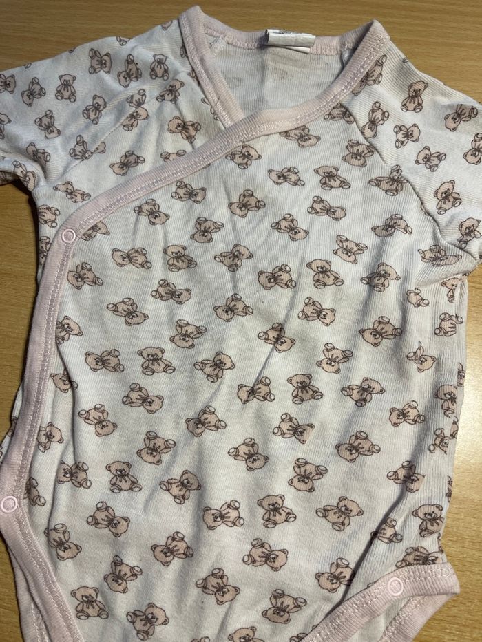 Bodies bébé fille 3 mois - photo numéro 3