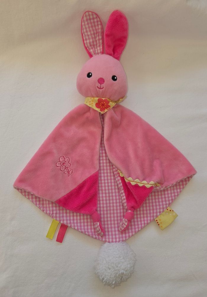 Doudou Lapin hochet plat rose et vichy - Fleur - Jemini