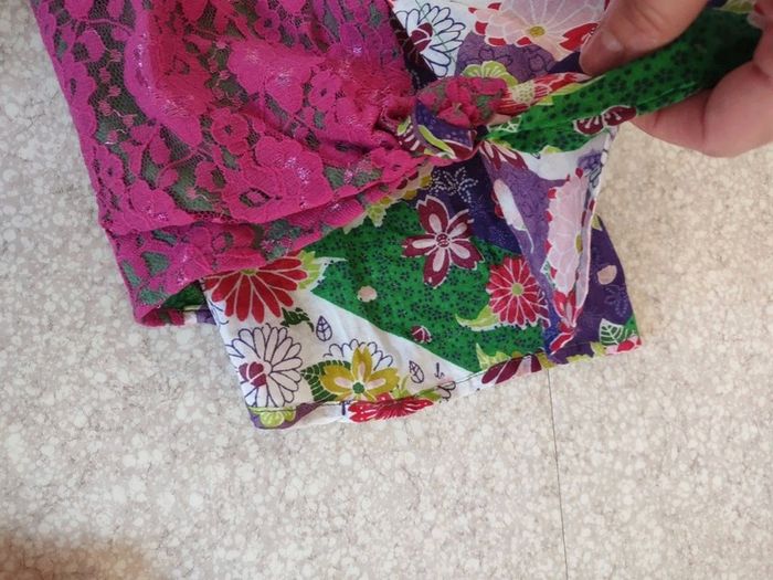 Chemise coloré et fleuri avec dentelle Desigual - photo numéro 4