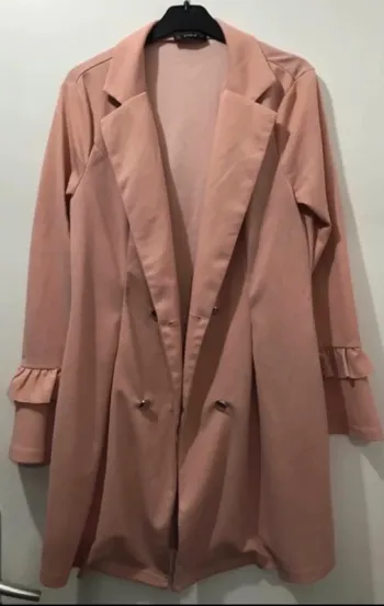 Veste blazers manches longues Shein à dentelles sur les poignets roses saumon taille L