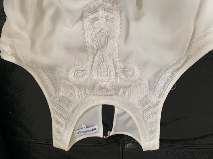 Robe de cérémonie - photo numéro 3