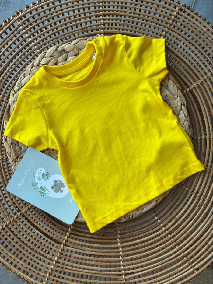 T-shirt jaune 6-12 mois neuf