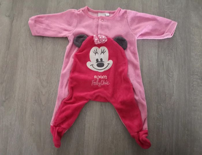 Lot de 2 pyjamas taille 50cm naissance - photo numéro 2