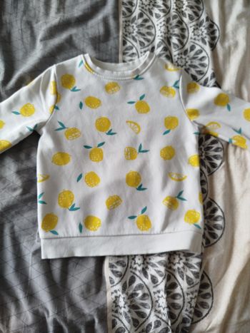 Sweat 6 ans Kiabi citron 