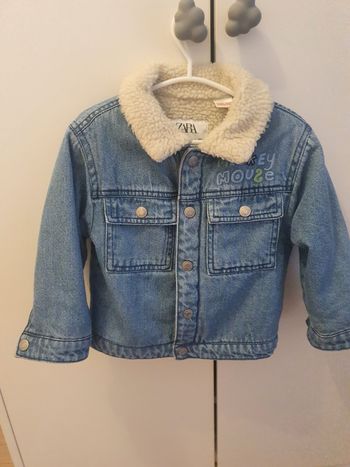 Veste en jean Zara Mickey col sherpa