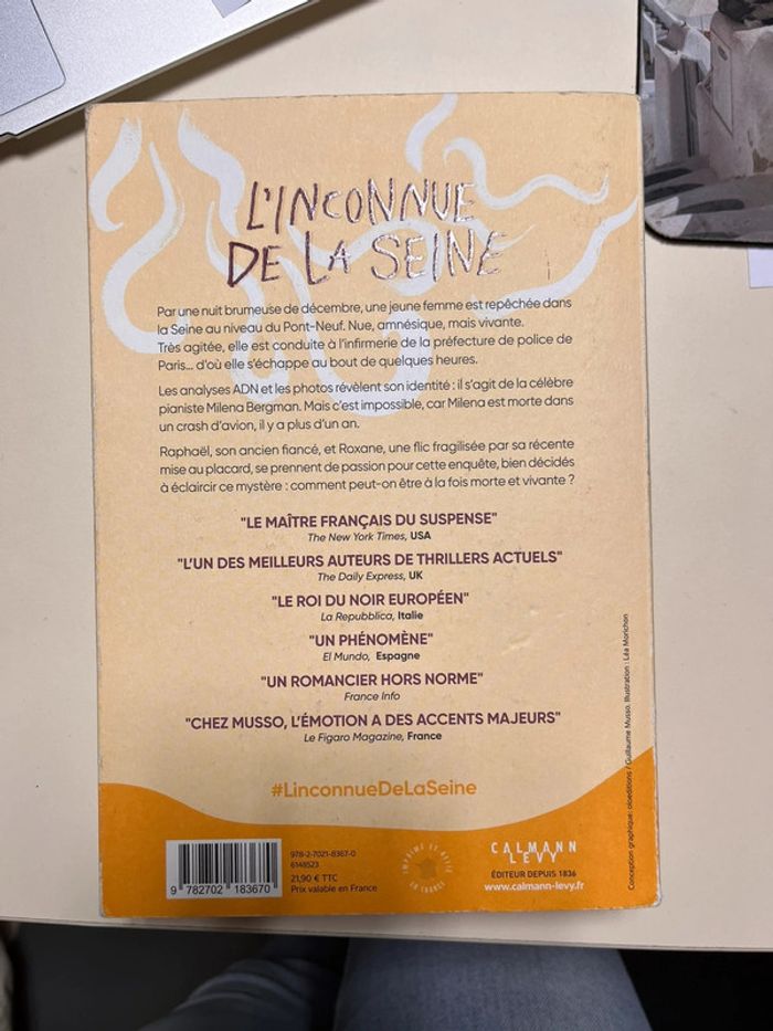 Livre Guillaume Musso « L’inconnu de la Seine » - photo numéro 3
