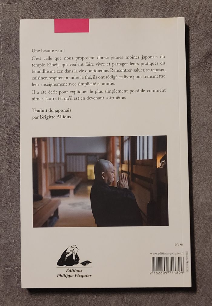 Une beauté zen - Paroles de moines Brigitte Allioux (Traduction) - photo numéro 2