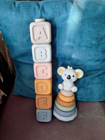 Cubes d'activités 2 en 1 sensoriel Kruzzel