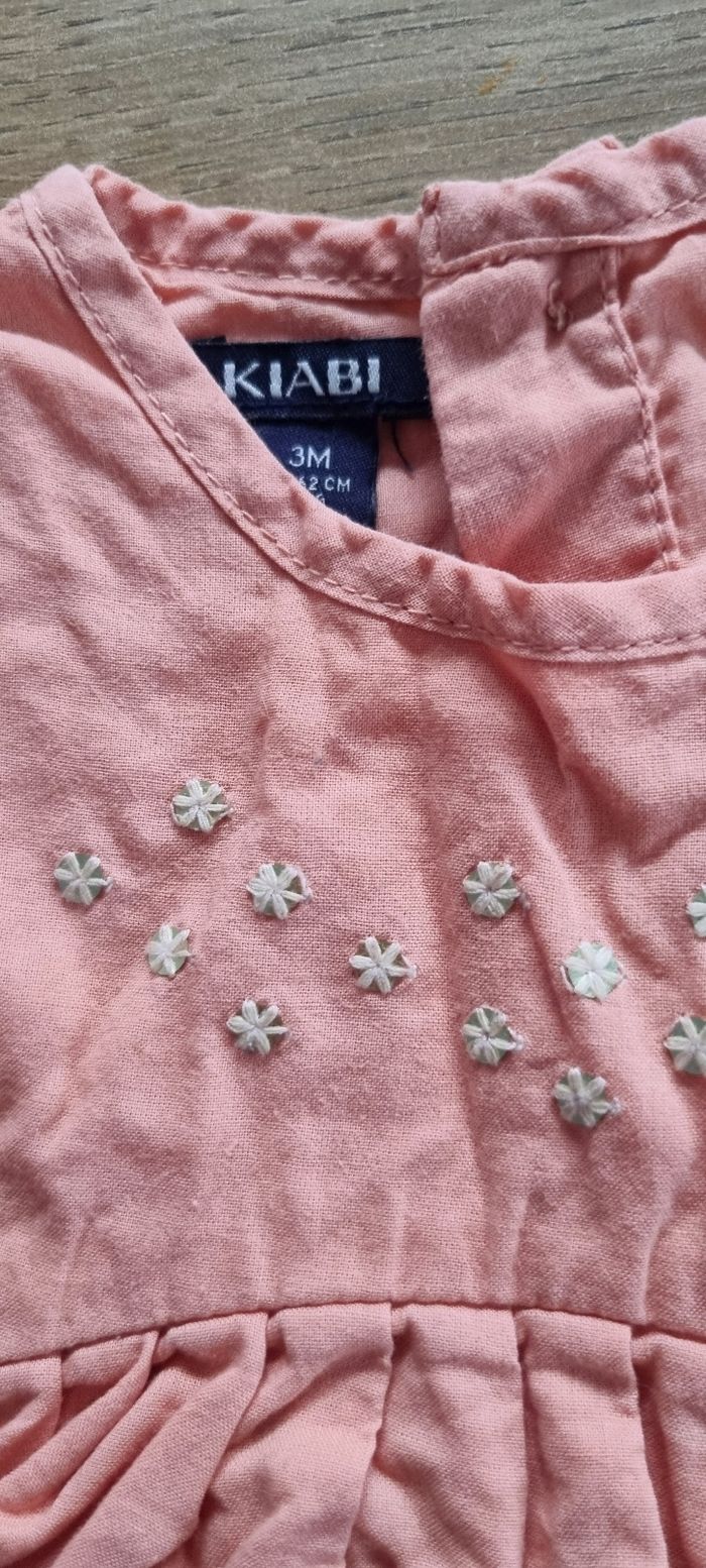 Robe Kiabi 3 mois - photo numéro 3