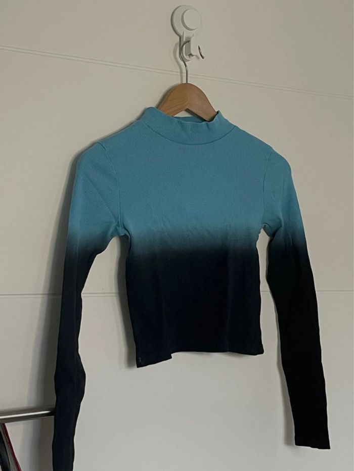 T-shirt bleu - photo numéro 2
