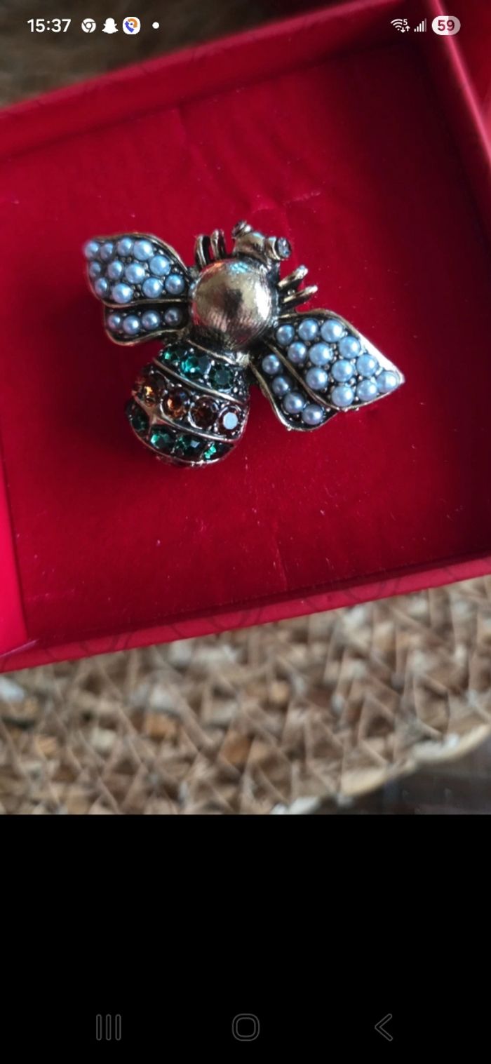 Petite Abeille butineuse colorée - photo numéro 3