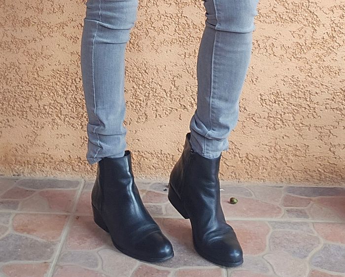 📌Bottines en Cuir Accessoire Diffusion Effet Croco & Chelsea - photo numéro 2