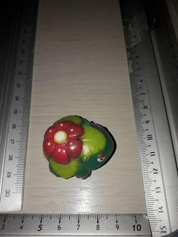 pokemon figurine