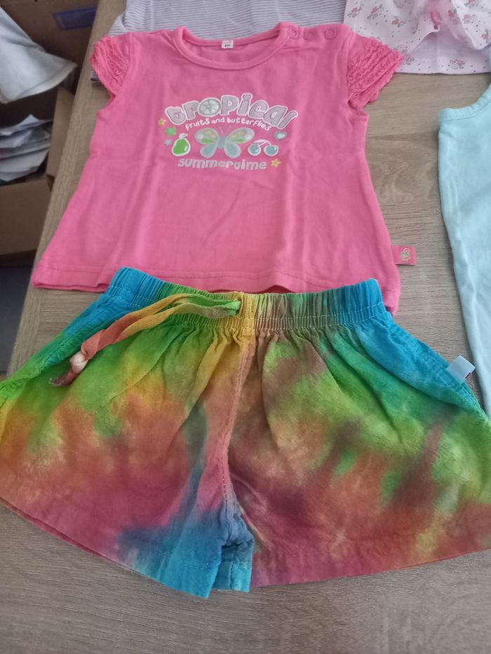 Lot vêtements filles taille 6 mois - photo numéro 5