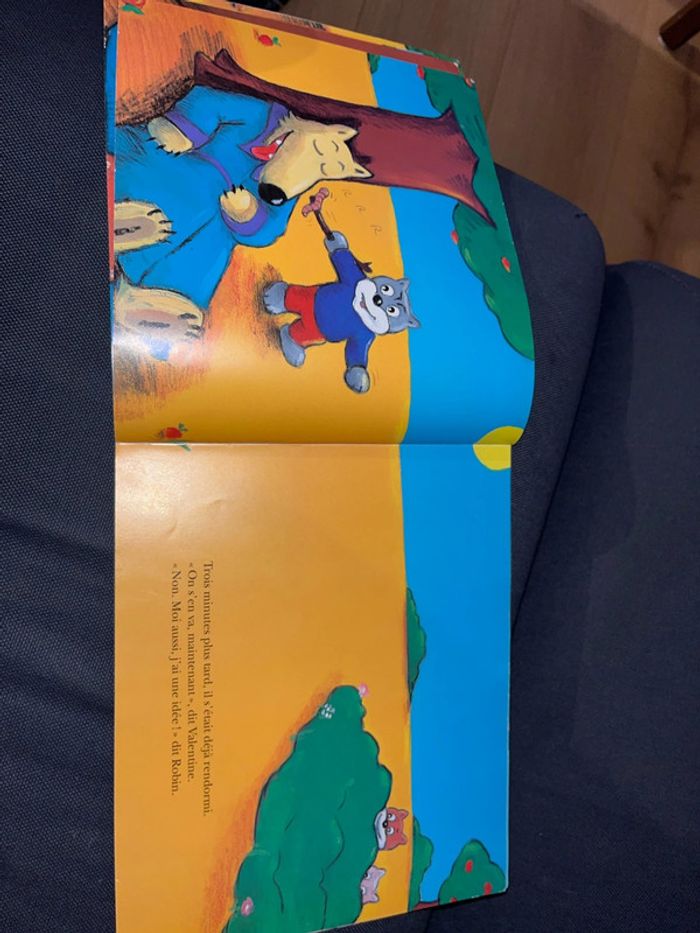 Livre pour enfants un loup par Alex Sanders - photo numéro 3