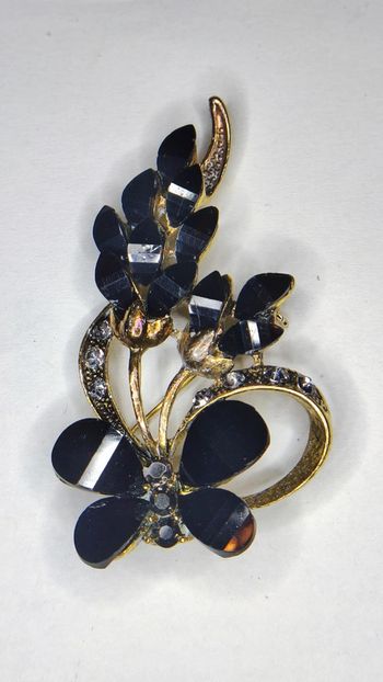 Broche papillon fleur ancienne