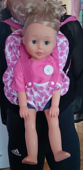 Poupée + porte Poupée et accessoires