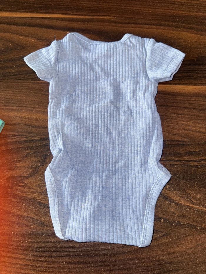Lot de trois joli bodies à manches courtes - photo numéro 4