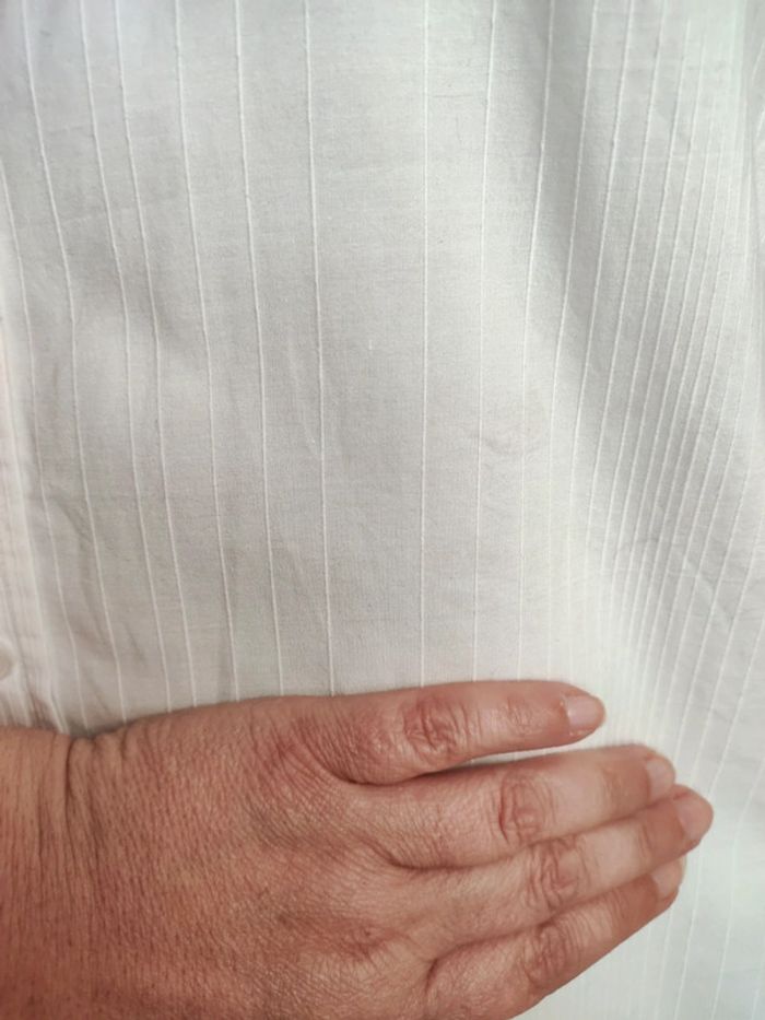 Chemise blanche homme coupe ajustée - photo numéro 4