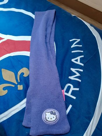 Écharpe hello kitty