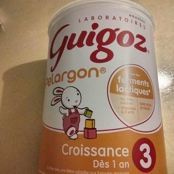 Boite de lait bébé en poudre 3 ème âge